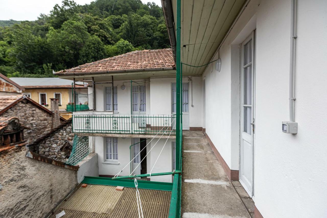 Ostello Di Germagno Omegna Exteriér fotografie
