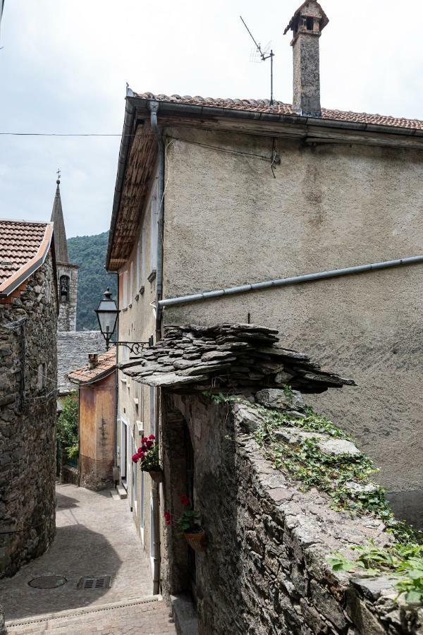 Ostello Di Germagno Omegna Exteriér fotografie